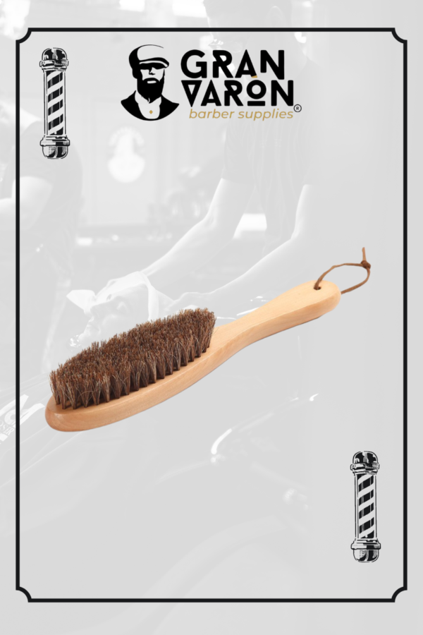 Cepillo de Limpieza y Fade – Mango de Madera Natural