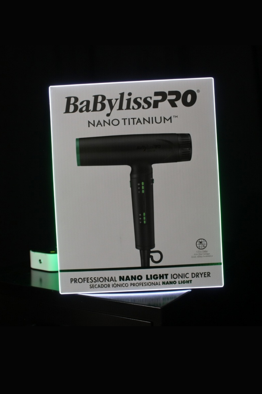Secador Profesional BaBylissPRO Nano Light Ionic Dryer - Ultra Ligero con Tecnología Nano Titanium (Black & Green Edition)